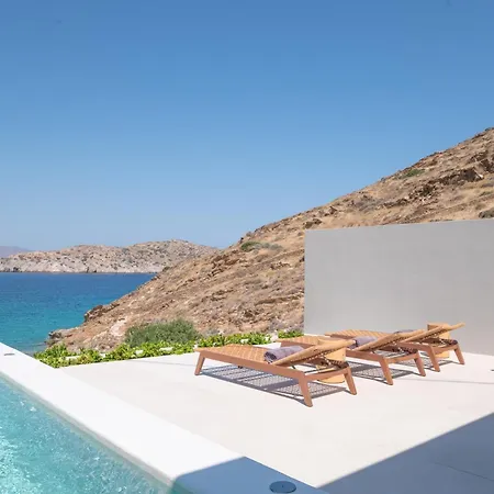 Villa Alos And